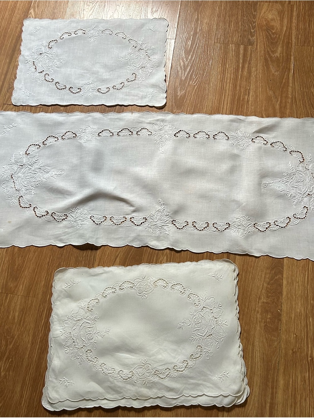 White Embroidered Linen Table Runner and Placemat Set
